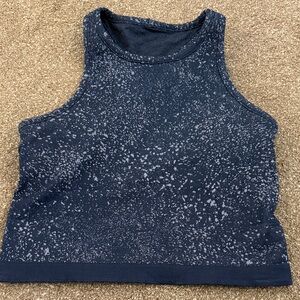 Lululemon ebb to street crop